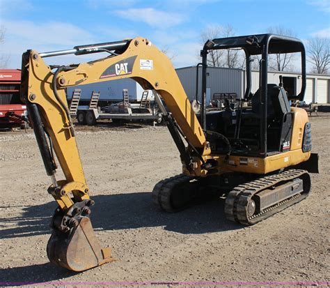 2005 caterpillar 302.5 mini excavator|cat 302.5 filters fast.